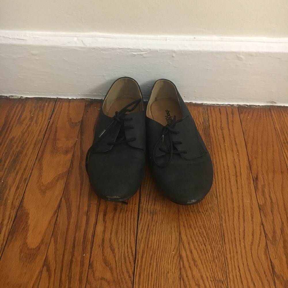 Charlotte Russe Oxford Flats